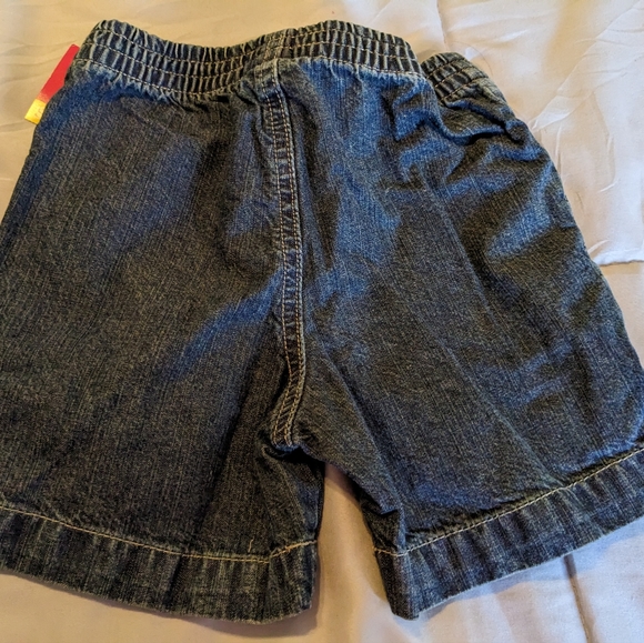 NWT Sprockets Toddler Jean Shorts with Pockets, Size 2T - Picture 3 of 5